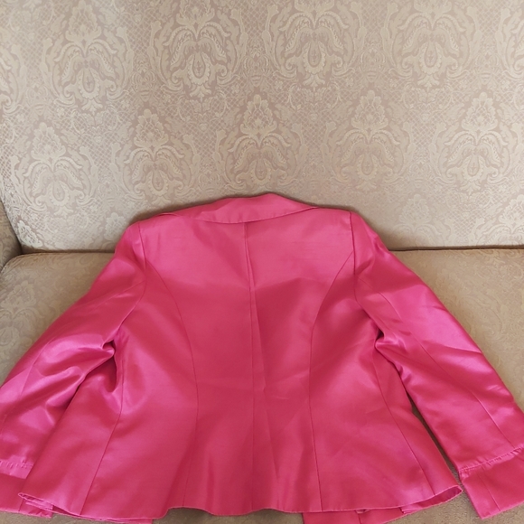 Melanie- Lyne out fit Size 4 - Picture 7 of 10